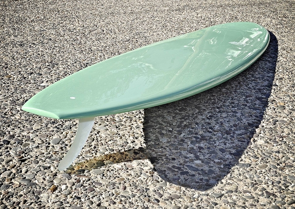 Epoxy resin tint surfboard deals